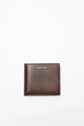 Cartera de piel plegable
