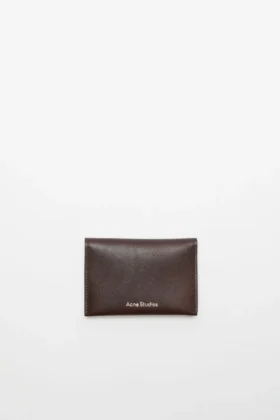 Cartera de piel plegable